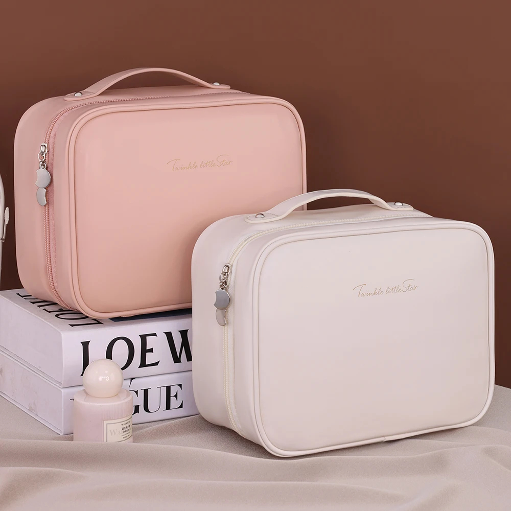 Grande Trousse de Toilette en  - Luxury Skincare Essential avis et prix